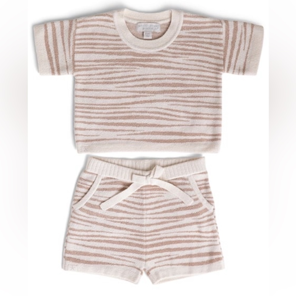 NWT Barefoot Dreams Cozychic Ultra Lite baby toddler animal print shorts set